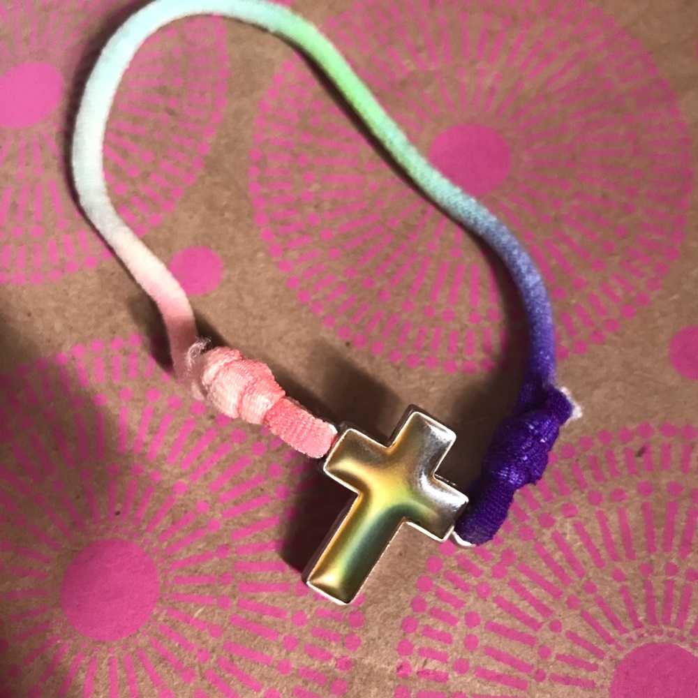 Bracelets - Picture 5 of 8